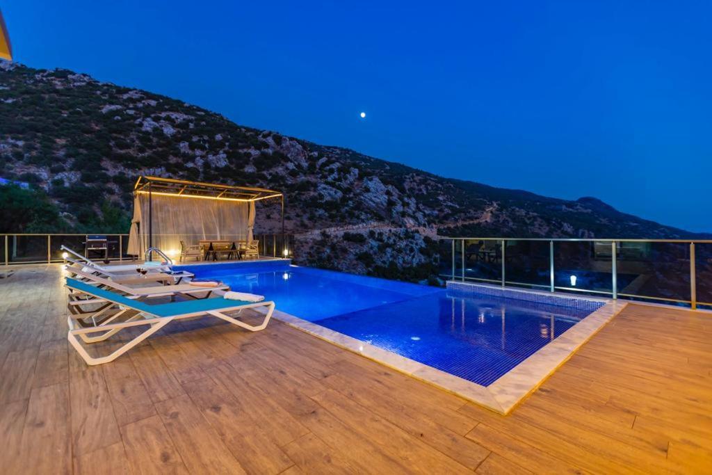 La Villa Celine- Xlarge Villa Complete Privacy In Nature, Pool With Wondeful View Kalkan Exterior photo