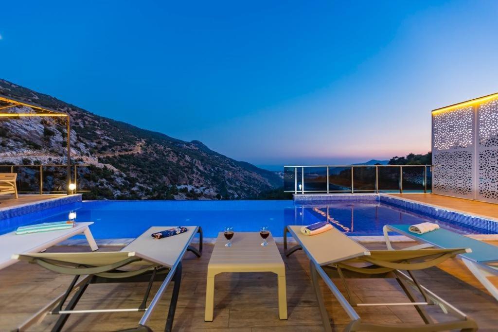 La Villa Celine- Xlarge Villa Complete Privacy In Nature, Pool With Wondeful View Kalkan Exterior photo